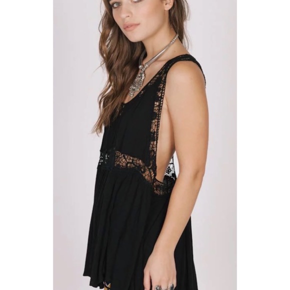 Free People Tops - Free people babydoll sleeveless blouse